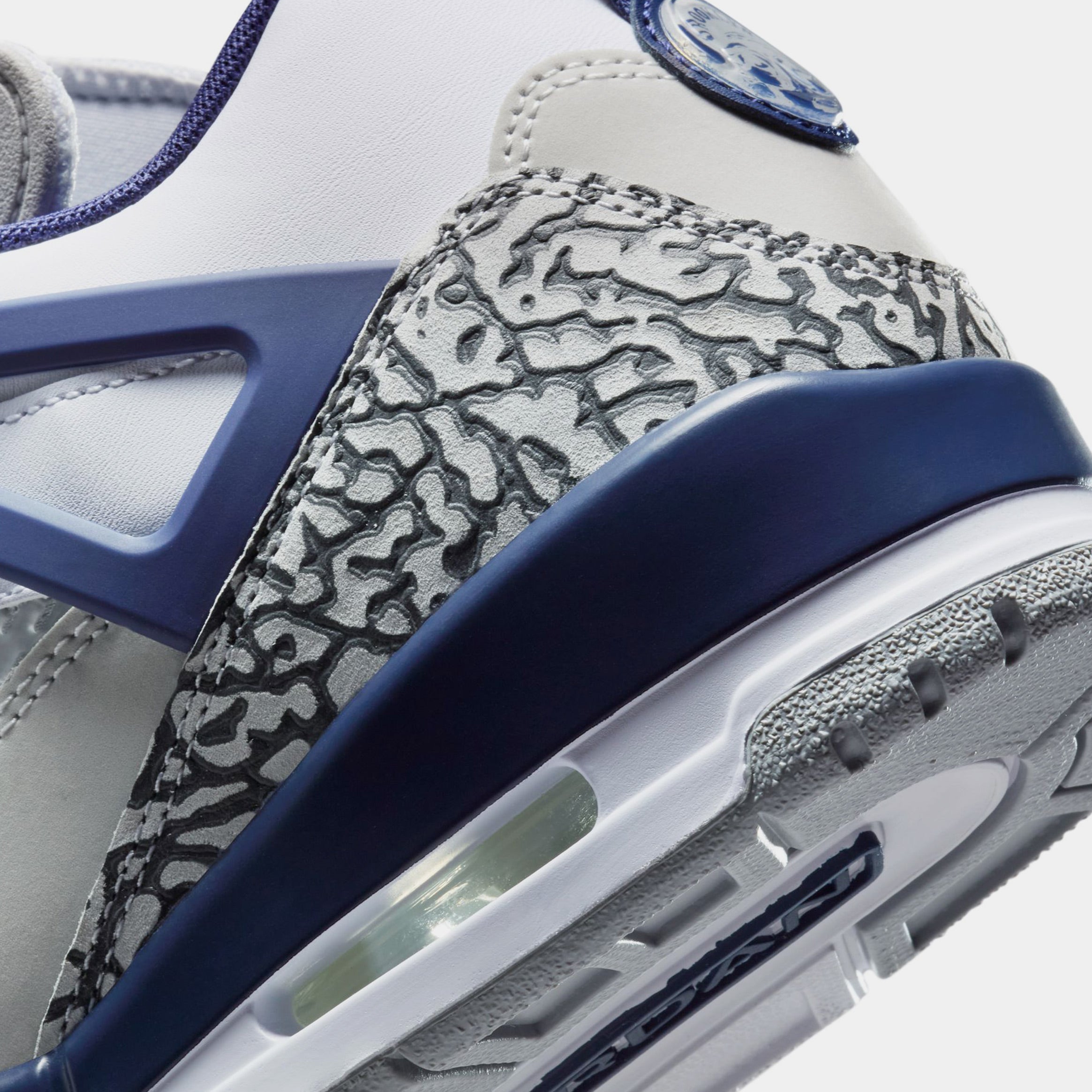 Spizike Low Mens Basketball Shoes (White/Midnight Navy/Neutral Grey) - Image 4