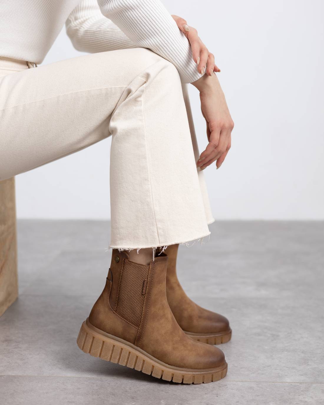 Botin de mujer plano Refresh 17321101 - Image 5