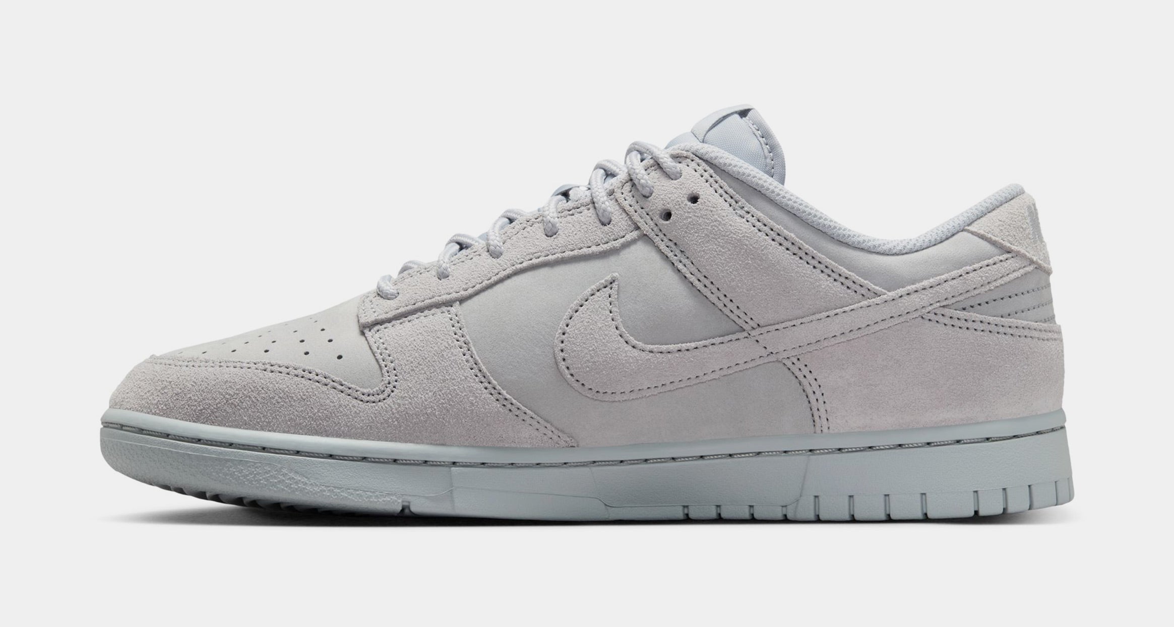 Dunk Low SE Mens Lifestyle Shoes (Wolf Grey/Wolf Grey) - Image 3