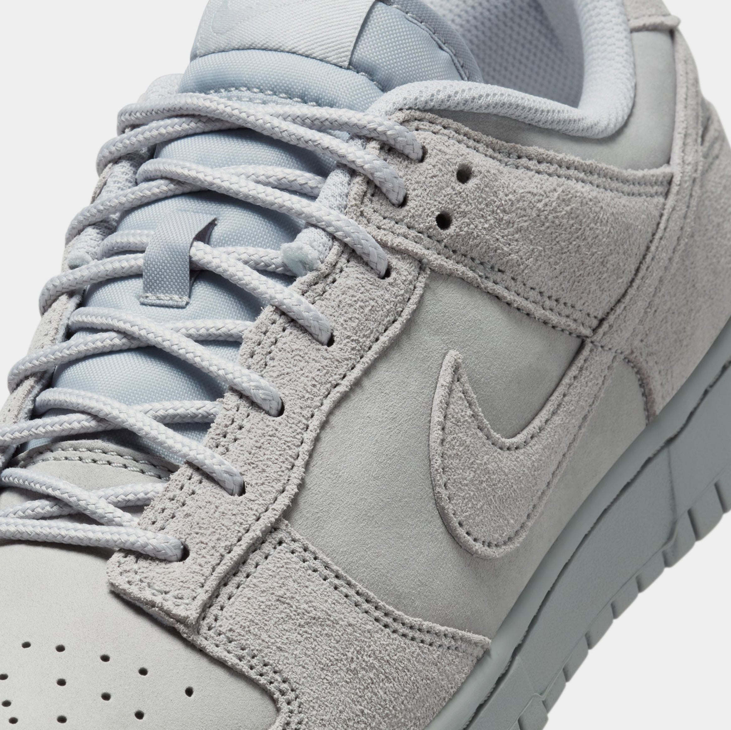 Dunk Low SE Mens Lifestyle Shoes (Wolf Grey/Wolf Grey) - Image 5