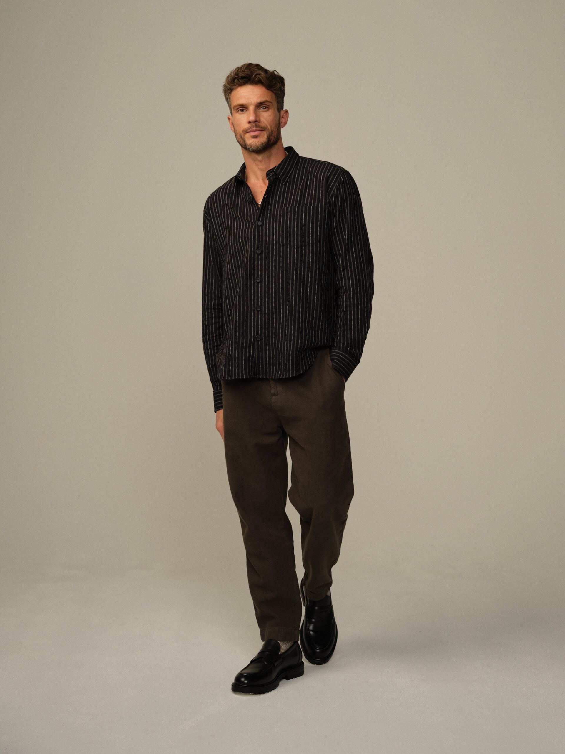 Men's Accord Japanese Organic Cotton Shirt - Final Sale - Image 4