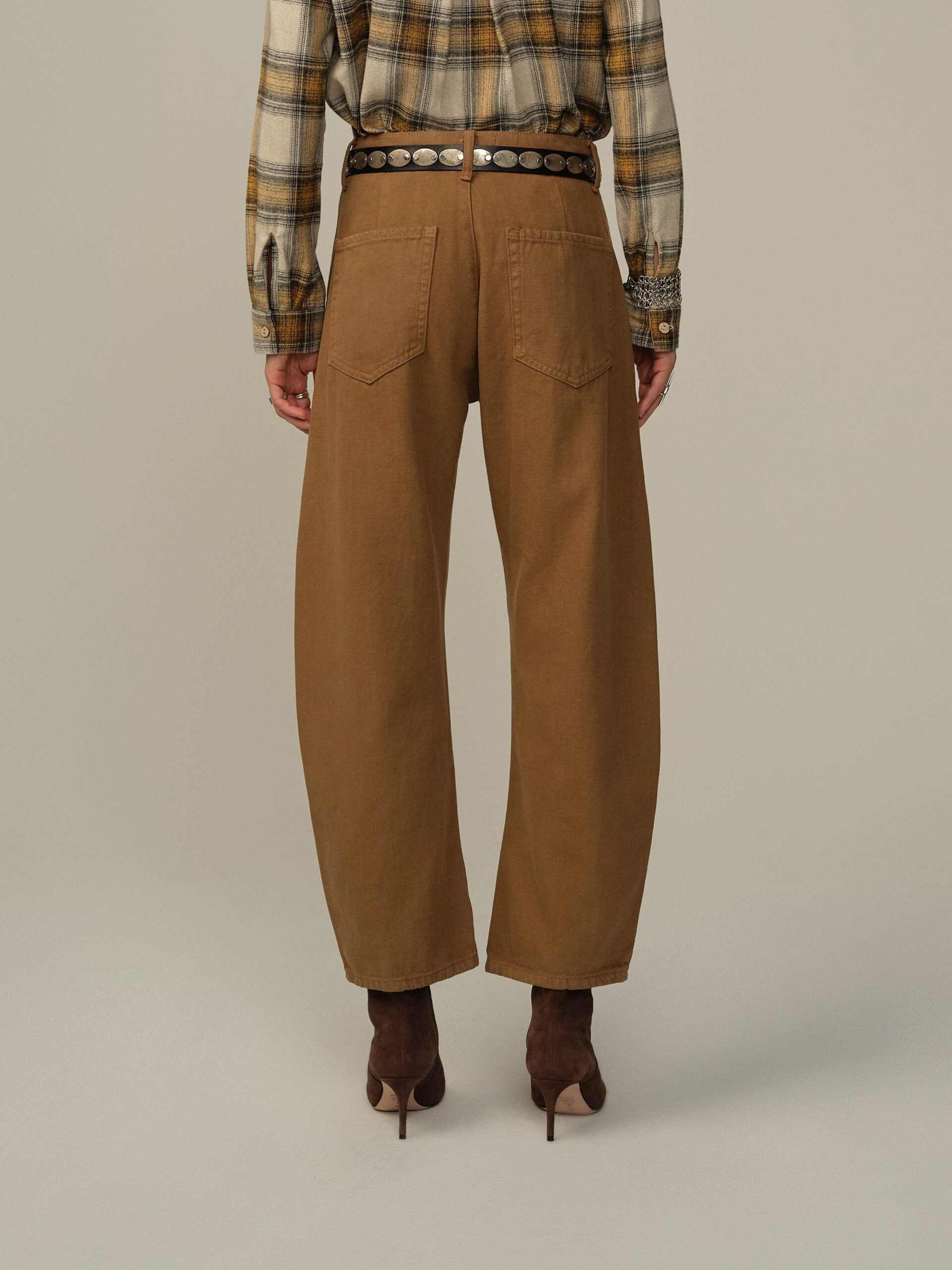 Women's Pilon Pant in Garment Dyed Recycled Cotton - Image 11