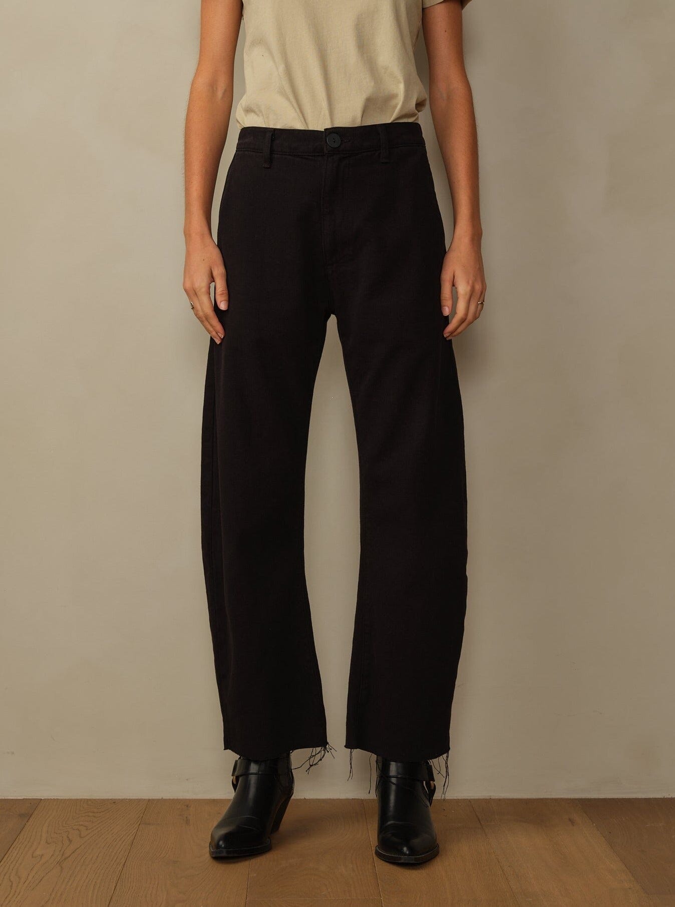 Women's Pilon Pant in Garment Dyed Recycled Cotton - Image 15