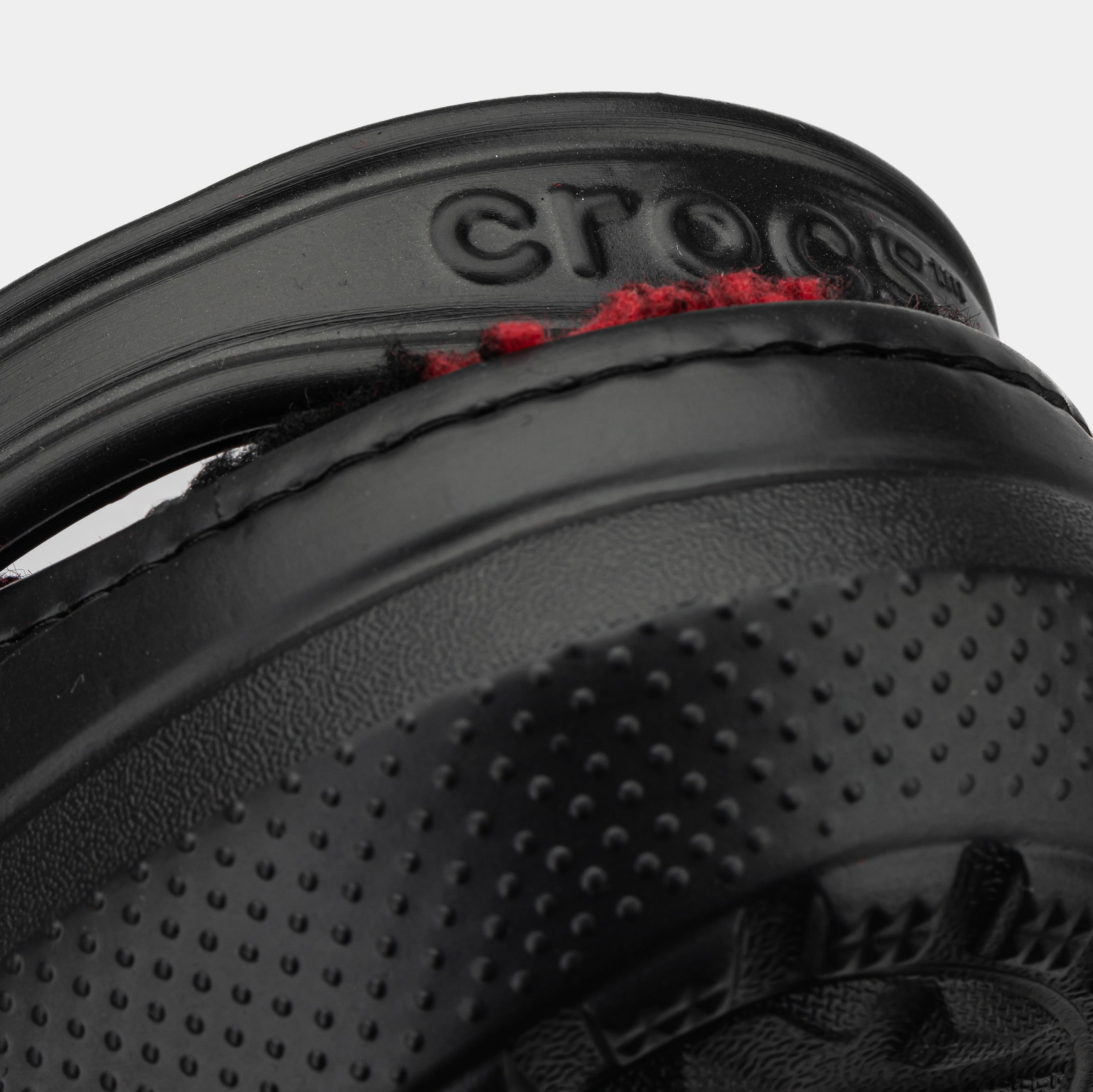 Classic Clog Buffalo Check Mens Sandals (Black/Red) - Image 3