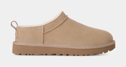 Classic Micro Womens Boots (Beige)