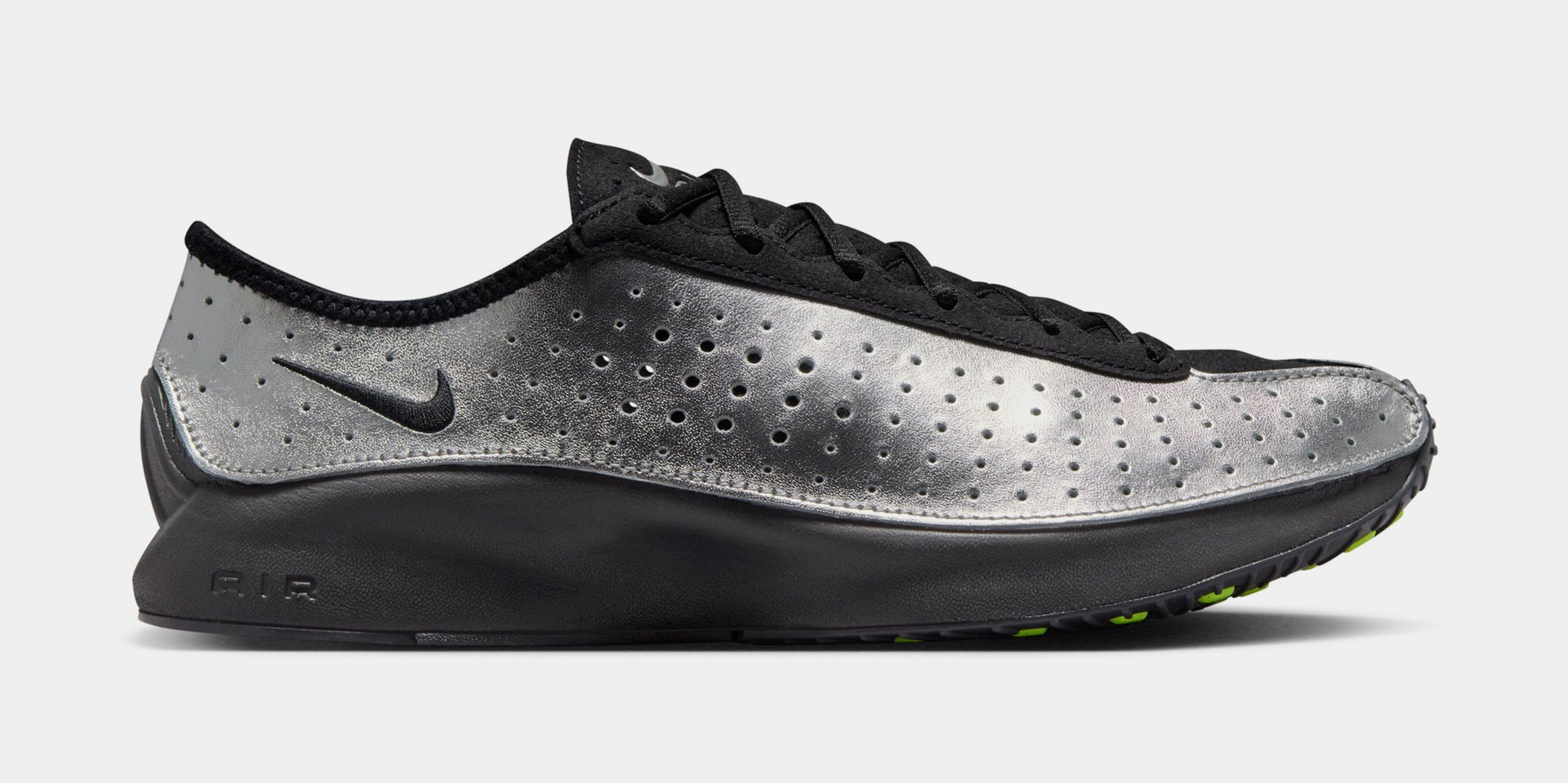 Superfly Womens Running Shoes (Metallic Silver/Black/Anthracite Volt)