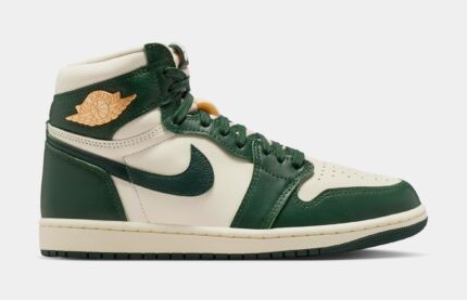 Air Jordan 1 Retro High OG Pro Green Womens Lifestyle Shoes (Pale Ivory/Pro Green/Fir/Coconut Milk)