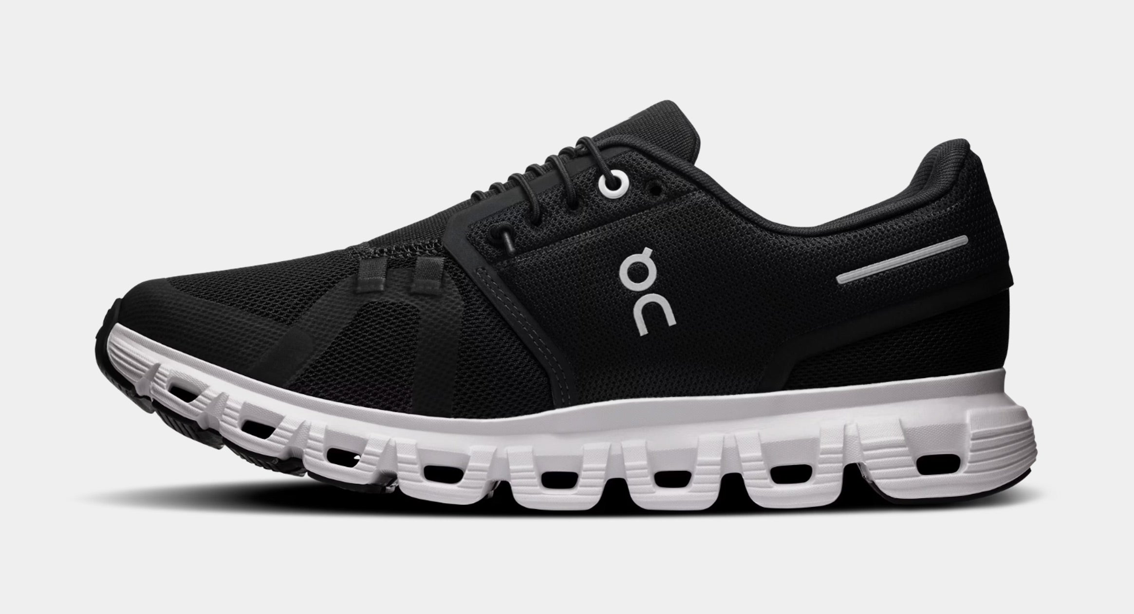 Cloud 6 Womens Running Shoes (Black/White) - Image 3